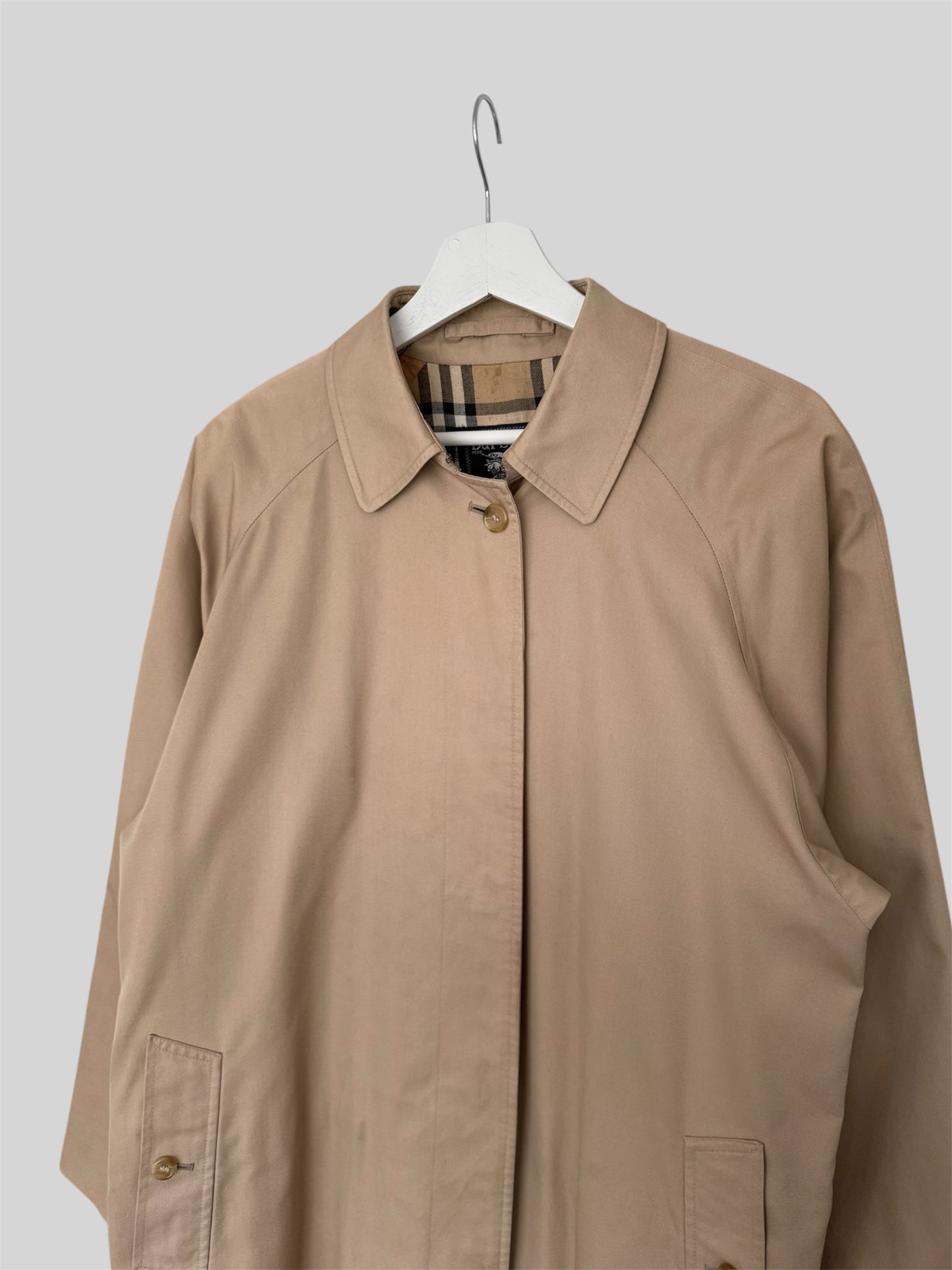 Vintage Burberry Women’s Regular Fit Full Length Trench Coat Beige Size 14 Long