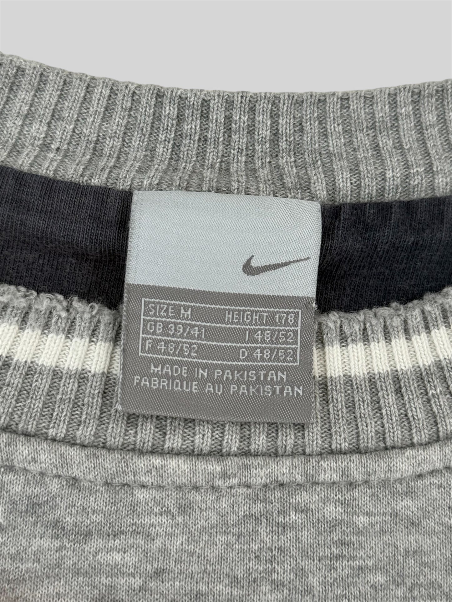 Vintage Nike 2000s Embroidered Emblem Pullover Sweatshirt Light Grey Medium