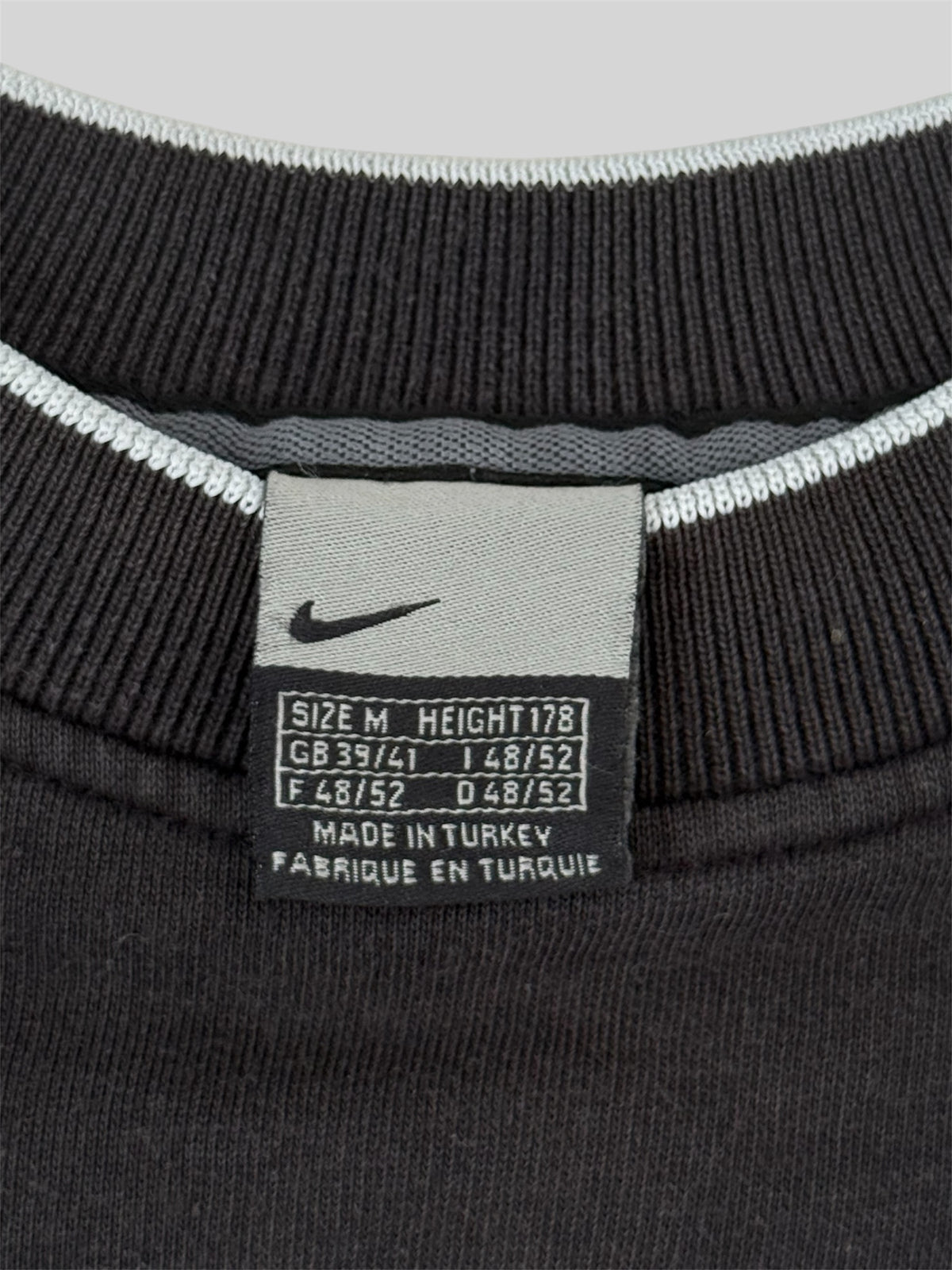 Vintage Nike Athletic Embroidered Pullover Sweatshirt Black Medium