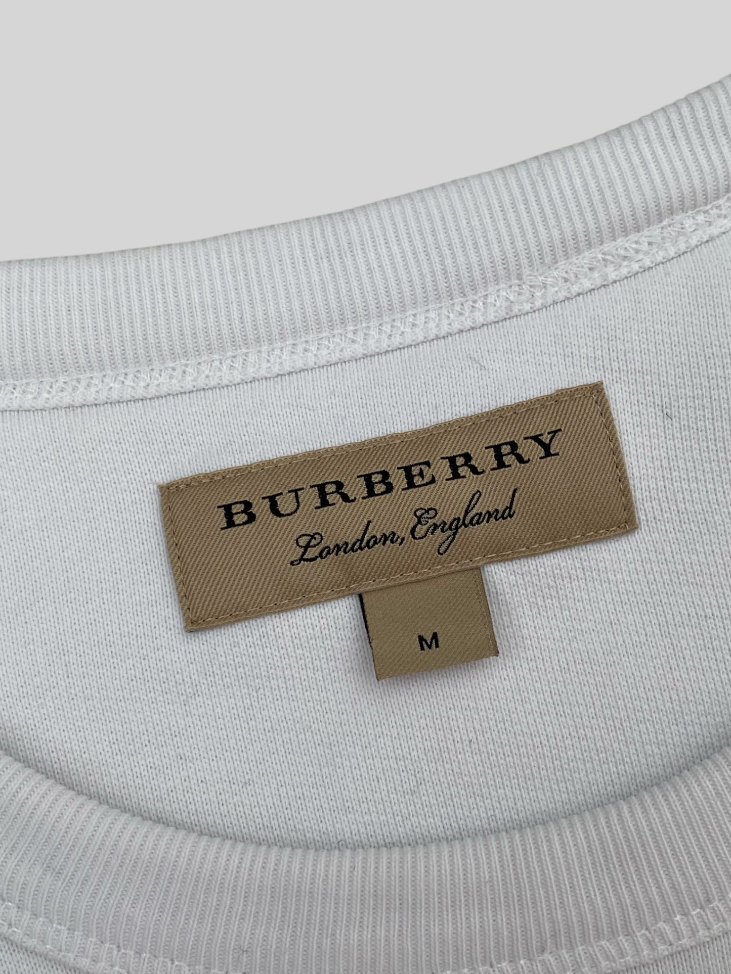 Vintage Burberry Embroidered Emblem Pullover Sweatshirt White Medium