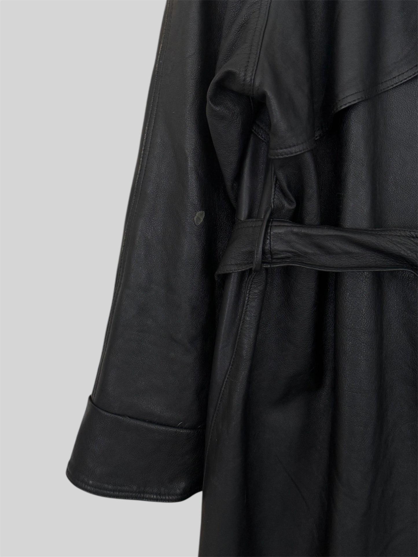 Rare 1990s Burberry Men’s Regular Fit Leather Trench Coat Black Size Medium