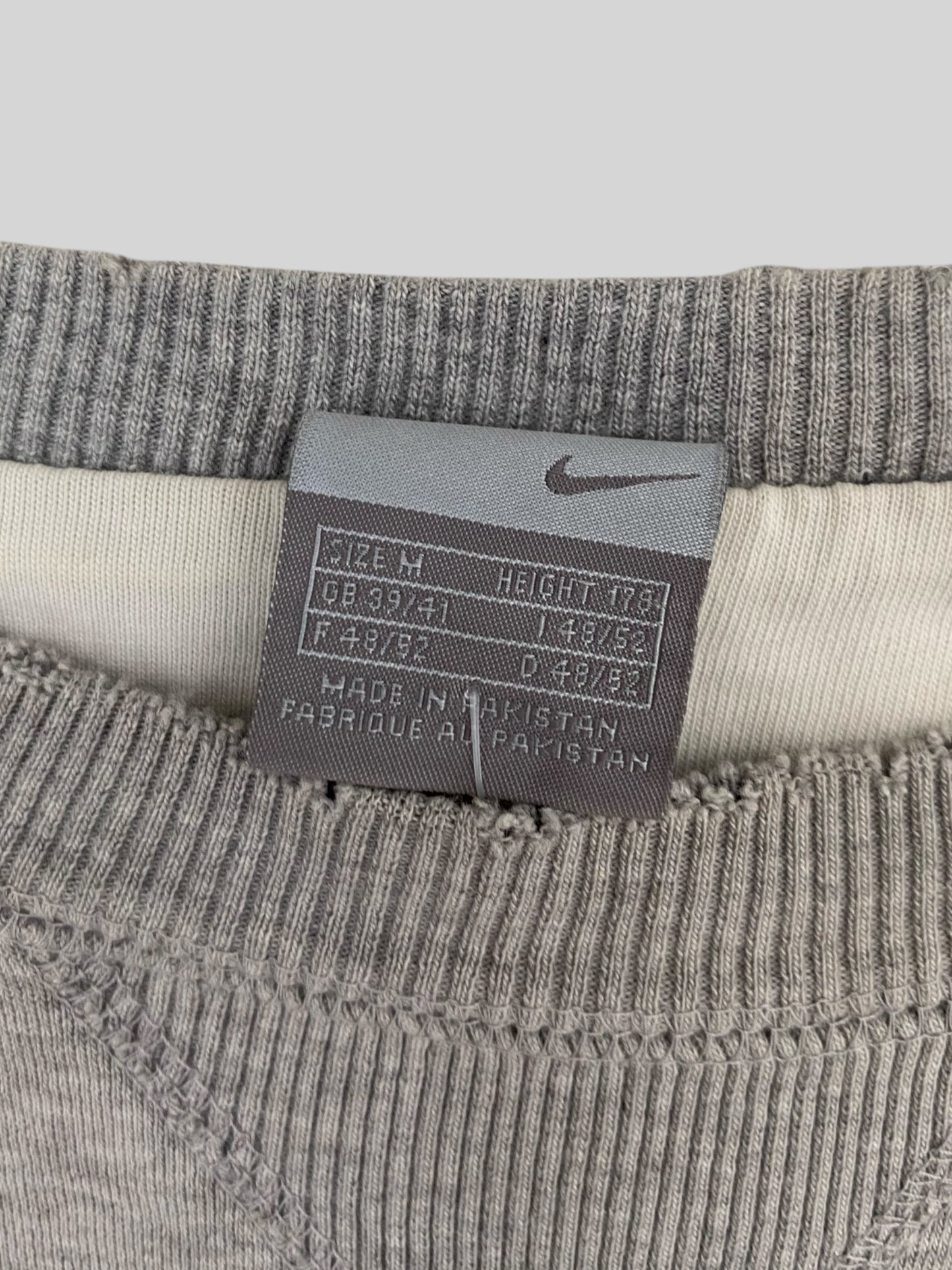 Vintage Nike Embroidered Spellout Pullover Sweatshirt Light Grey Medium