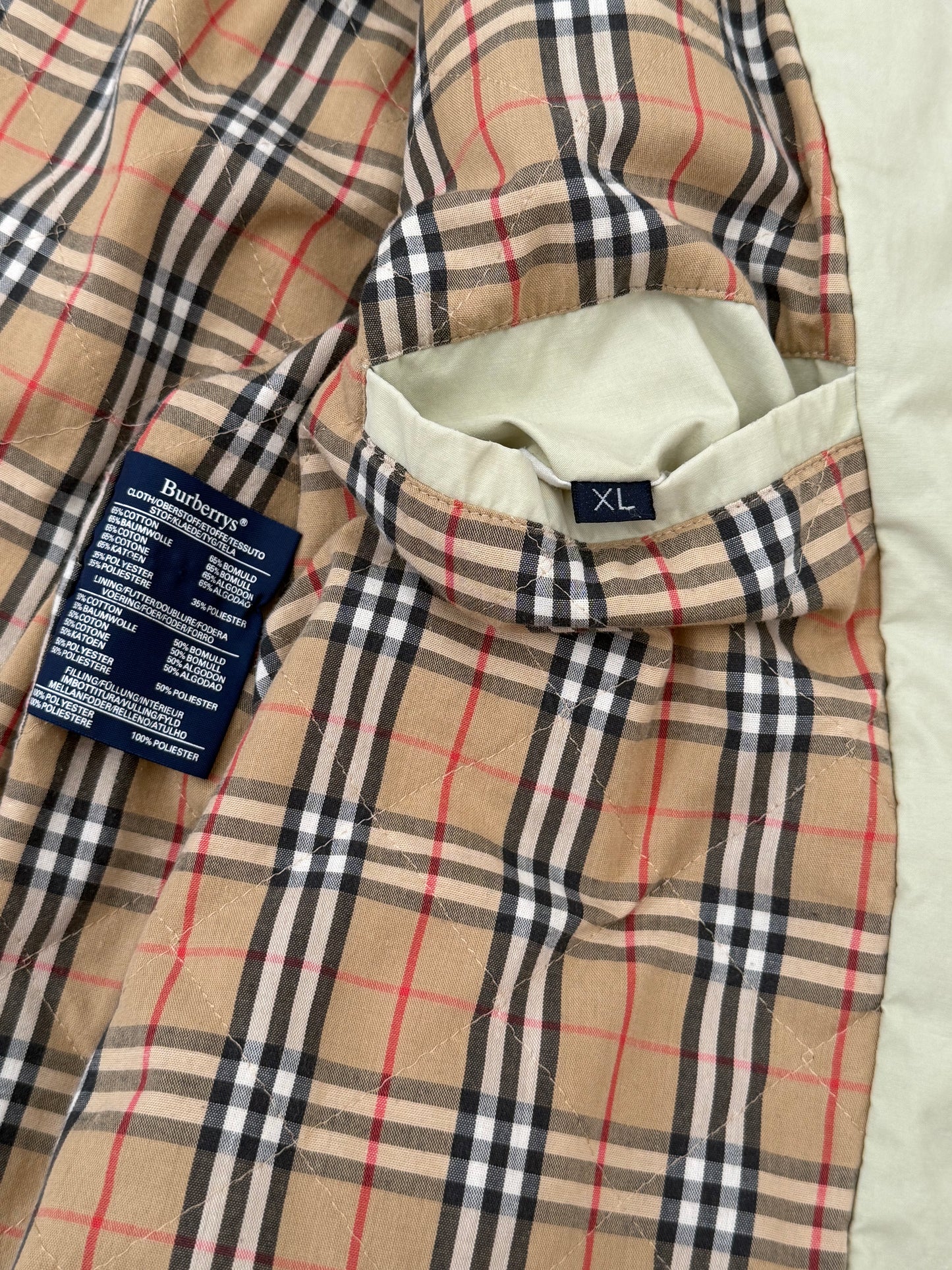 Authentic 1990s Burberry Nova Check Full Zip Coat Beige X-Large
