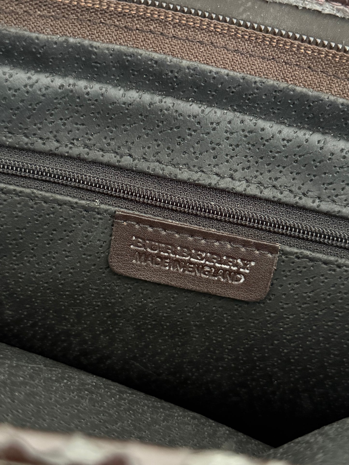 Vintage Burberry 2000s Nova Check Women’s Medium Shoulder Travel Handbag Brown