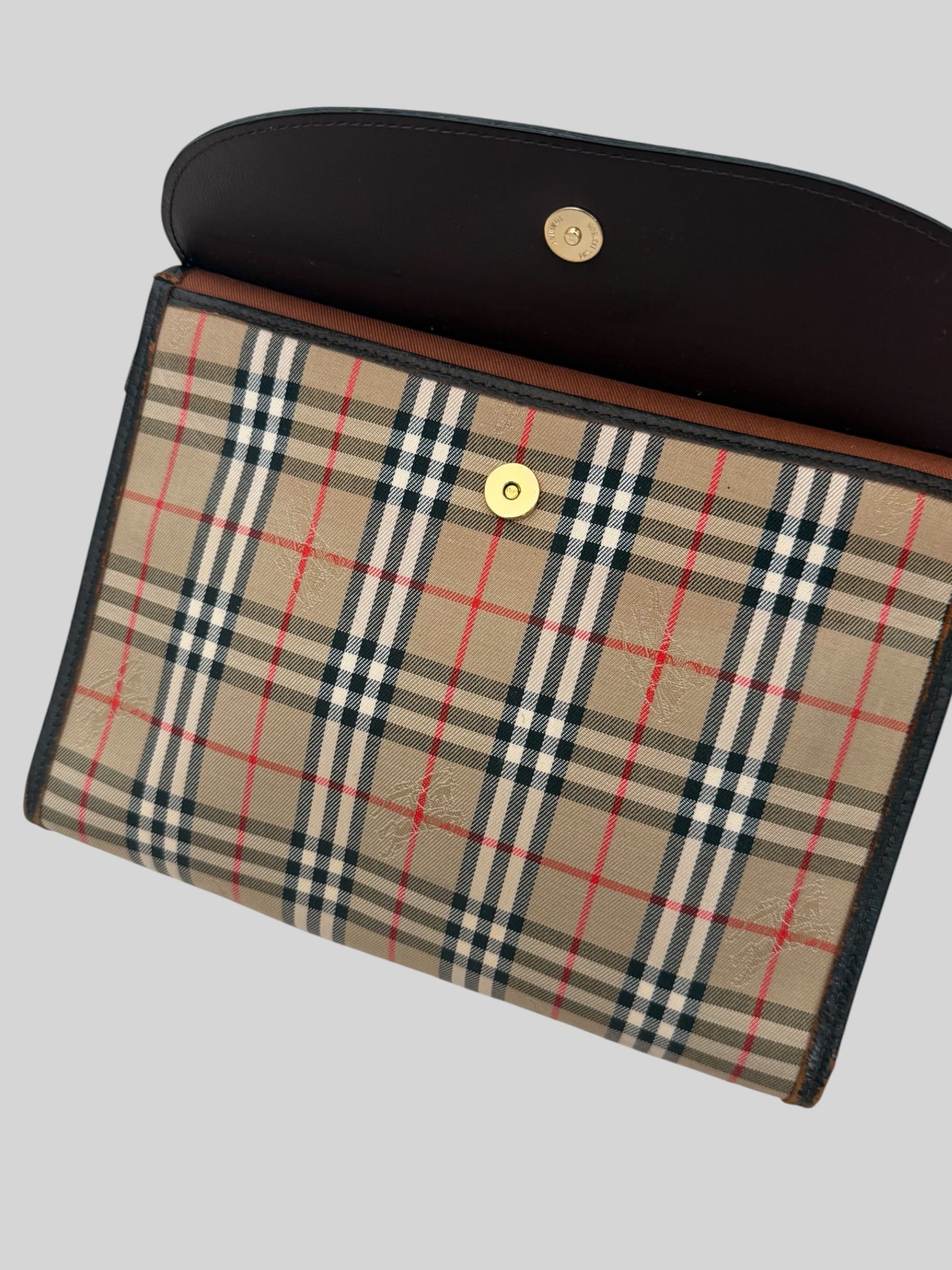 Vintage 1990s Burberry Nova Check Women’s Small Black Leather Clutch Bag