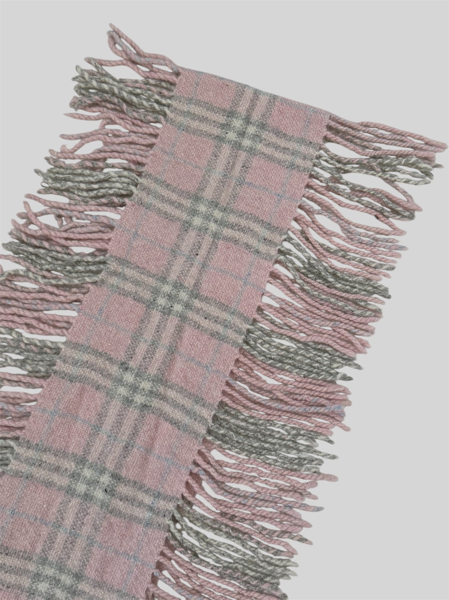 Vintage Burberry Nova Checkered 77% Mering 21% Angora Fringe Scarf Pink