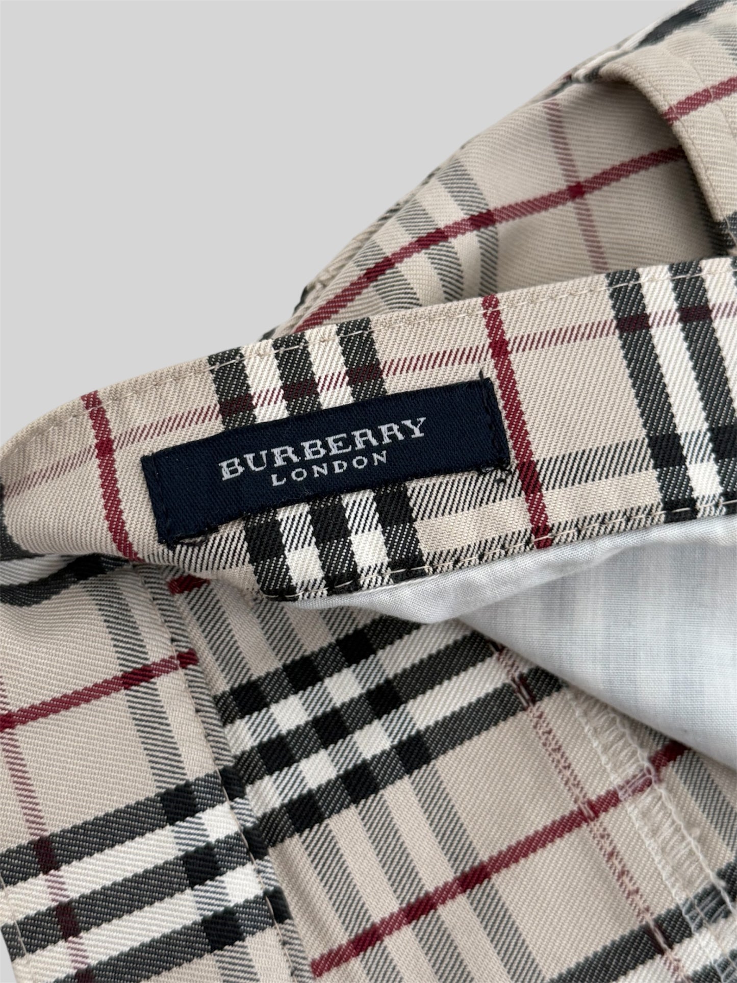 Rare Vintage Burberry 2000s Straight Fit Nova Check Trousers Beige W34 L34